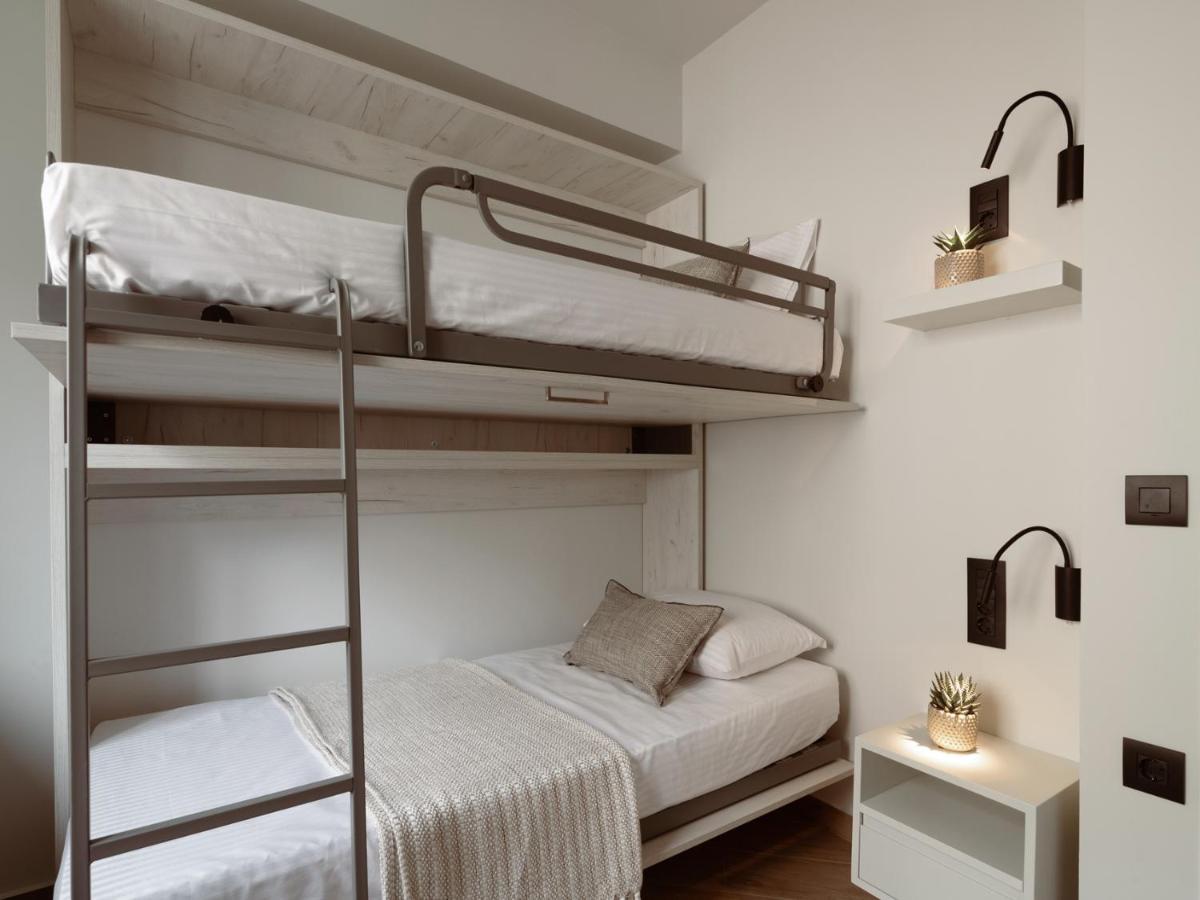 Point Ephemere Beachfront Apartments Zákinthosz Kültér fotó