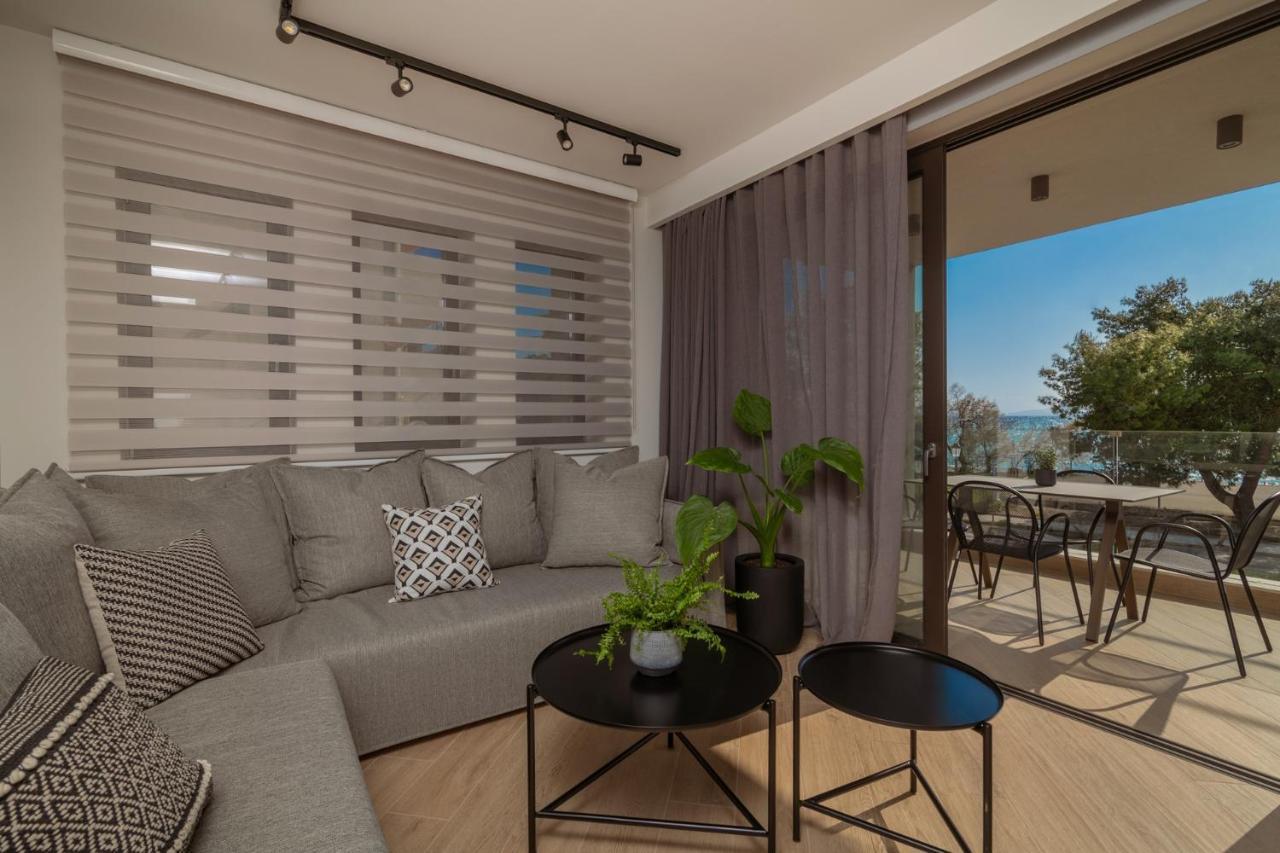 Point Ephemere Beachfront Apartments Zákinthosz Kültér fotó