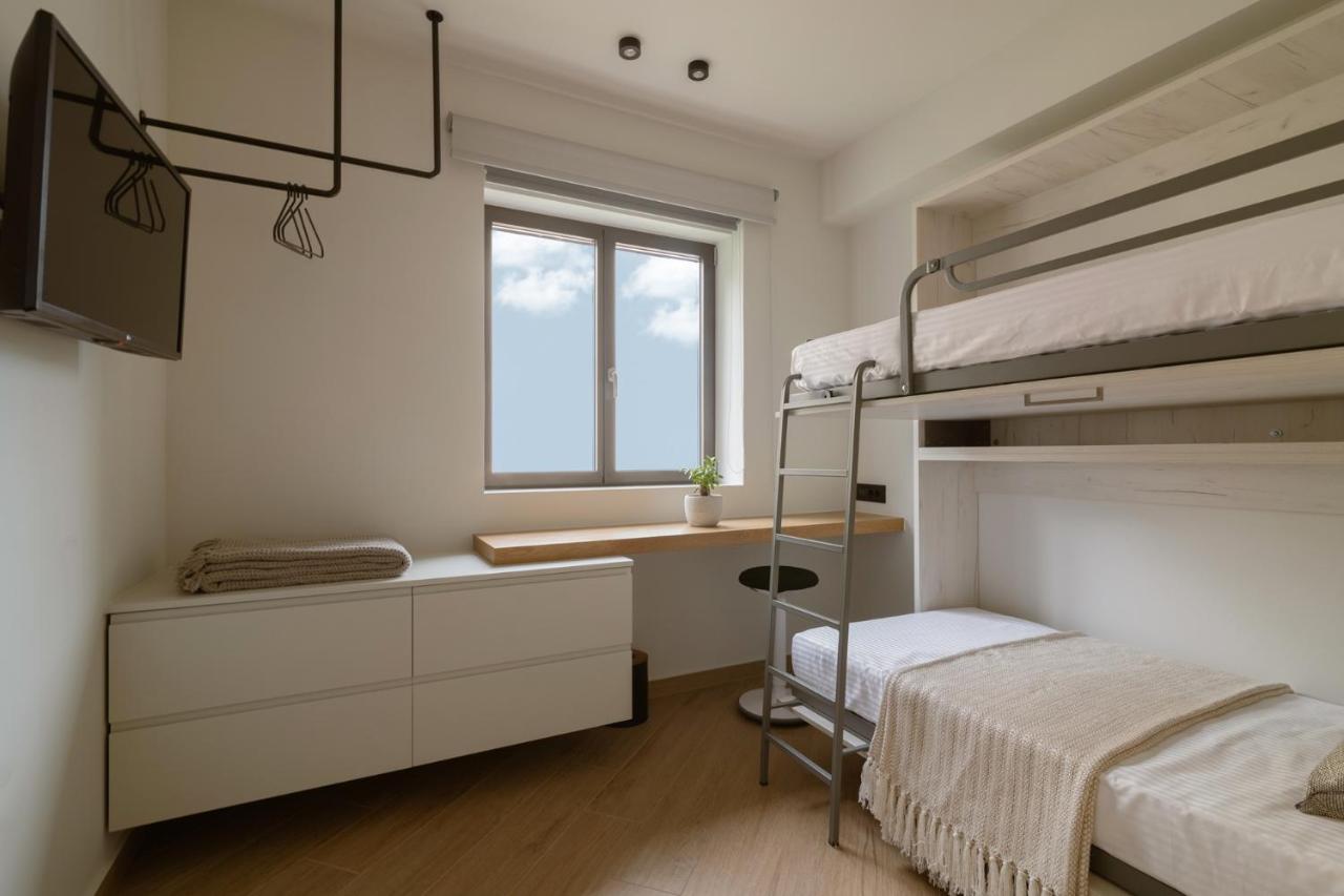 Point Ephemere Beachfront Apartments Zákinthosz Kültér fotó