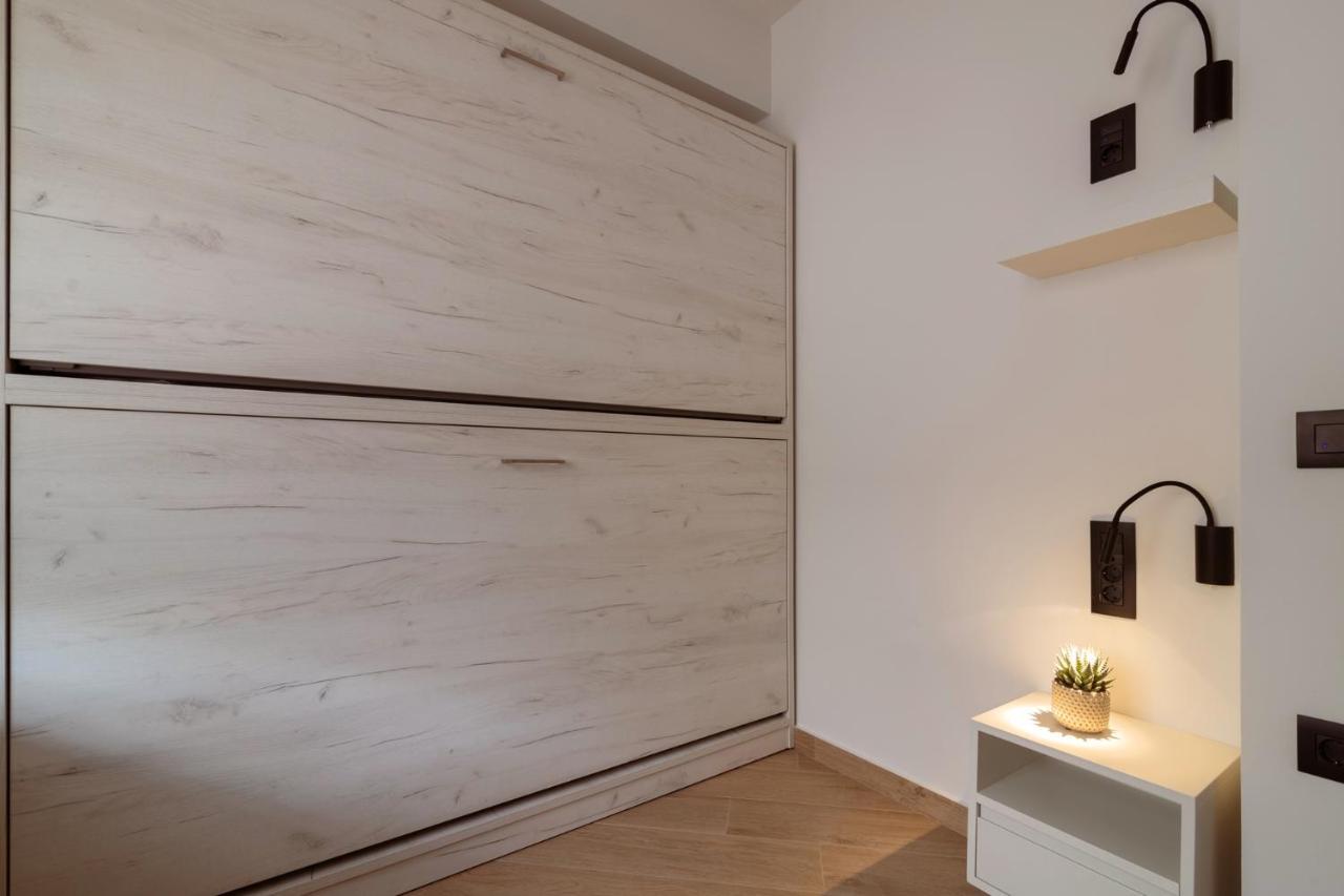 Point Ephemere Beachfront Apartments Zákinthosz Kültér fotó