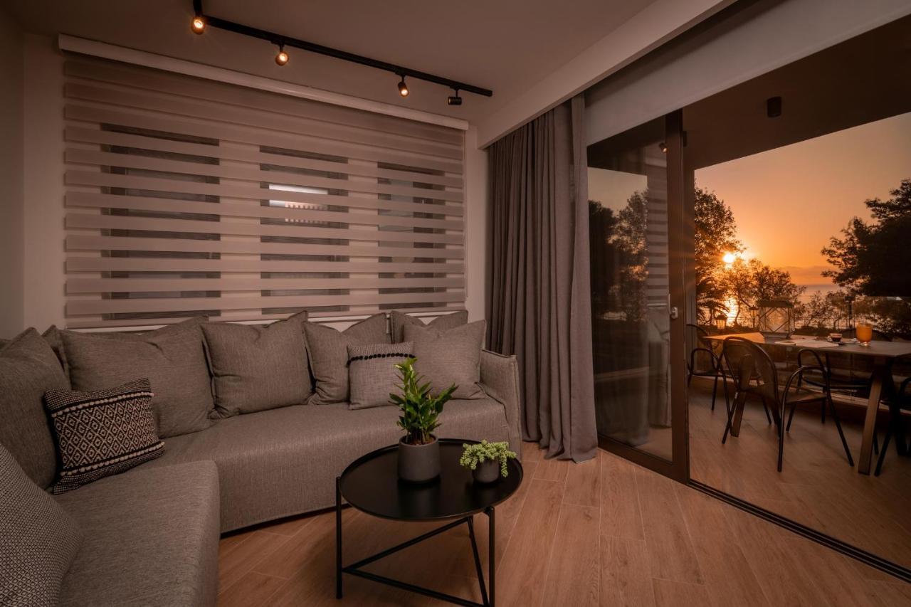 Point Ephemere Beachfront Apartments Zákinthosz Kültér fotó