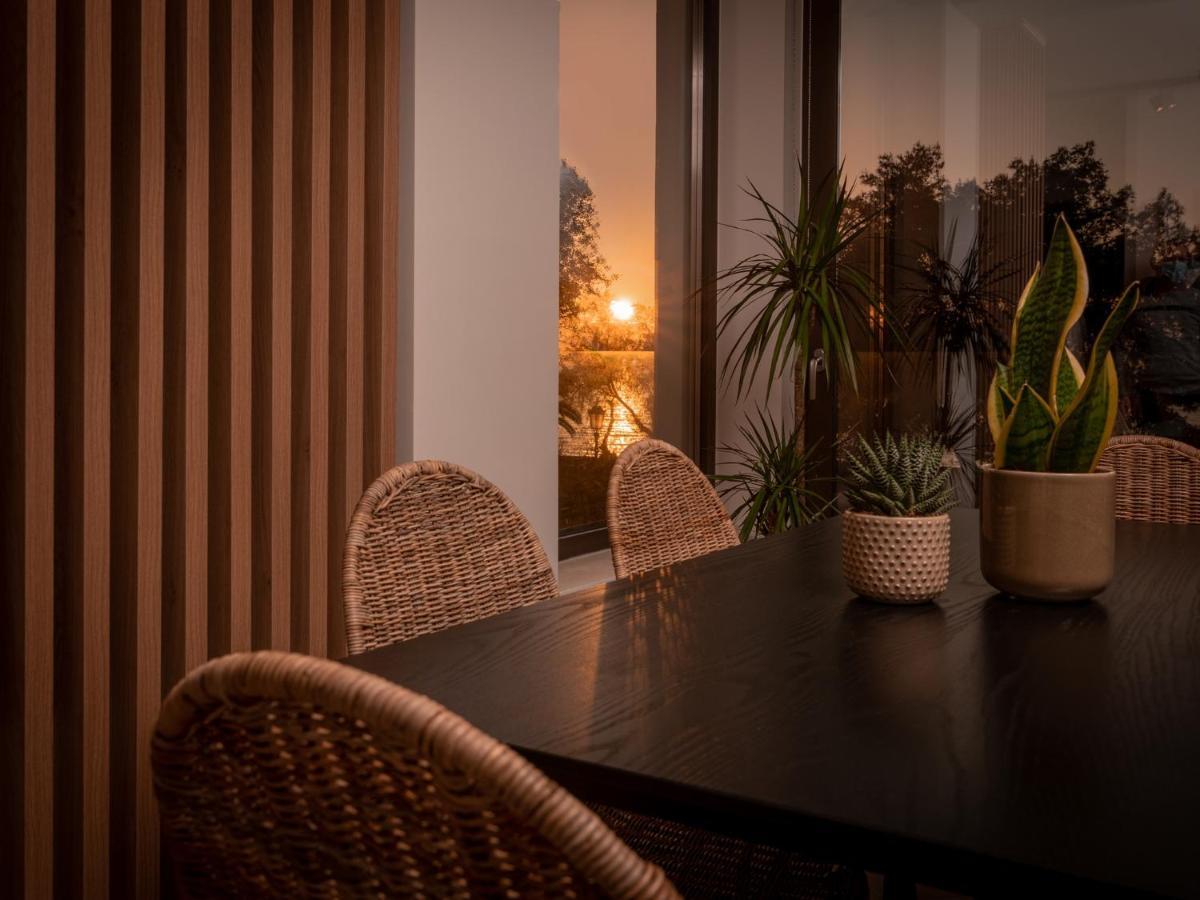 Point Ephemere Beachfront Apartments Zákinthosz Kültér fotó
