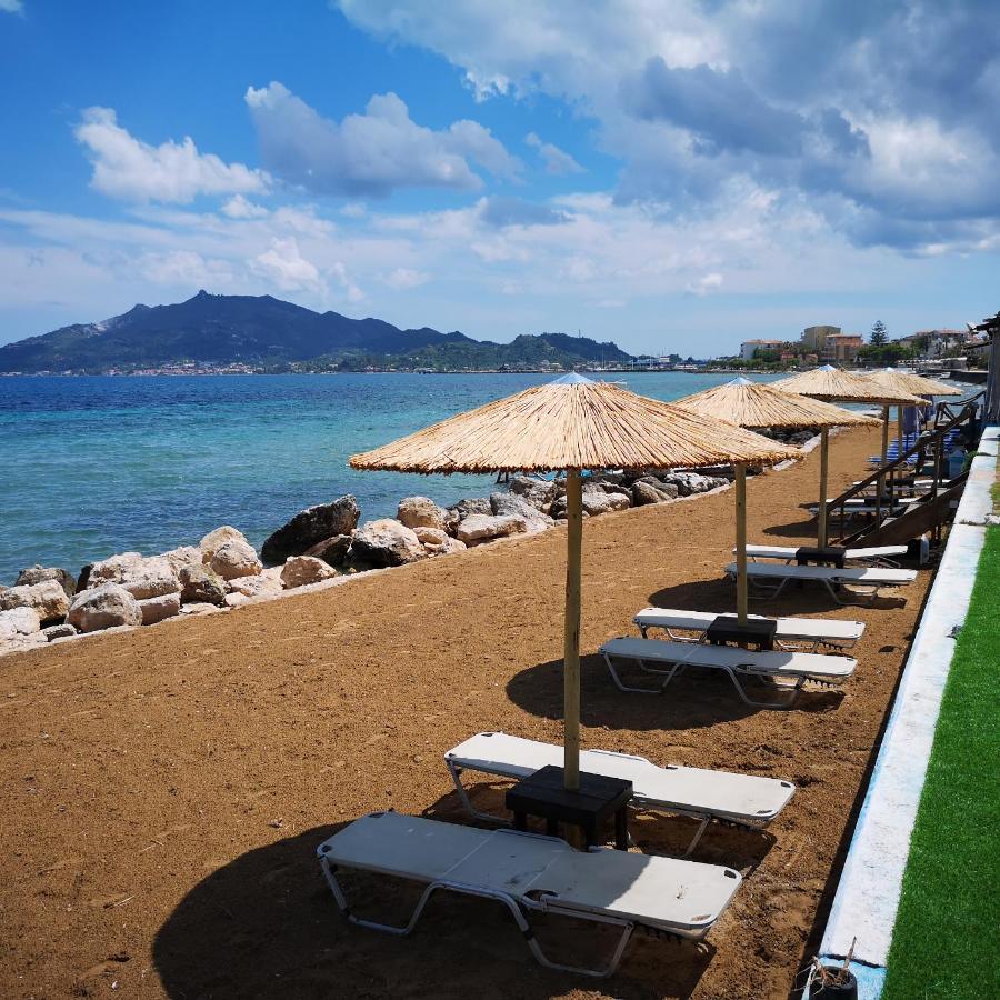 Point Ephemere Beachfront Apartments Zákinthosz Kültér fotó